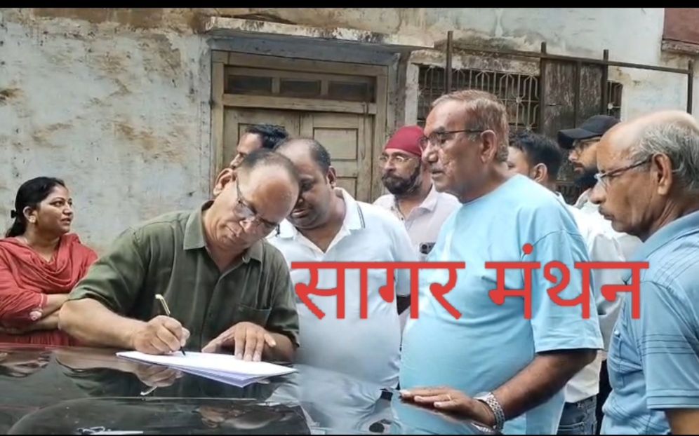 रतन स्वीट्स के गोदाम पर दोबारा जांच,नहीं मिली अमानक सामग्री,सील खोल मालिक को किया सुपर्द