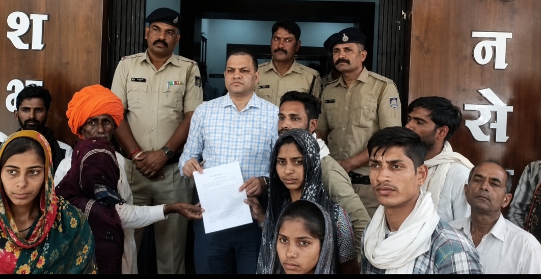 महागढ़ में संदिग्ध मौत पर बढ़ा विवाद,परिजनों ने लगया हत्या का आरोप, एसपी से न्याय की गुहार